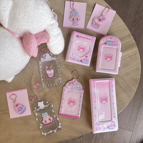 原创卡册收纳相册粉色少女心一宫格人生四格pvc爱豆小卡拍立得册