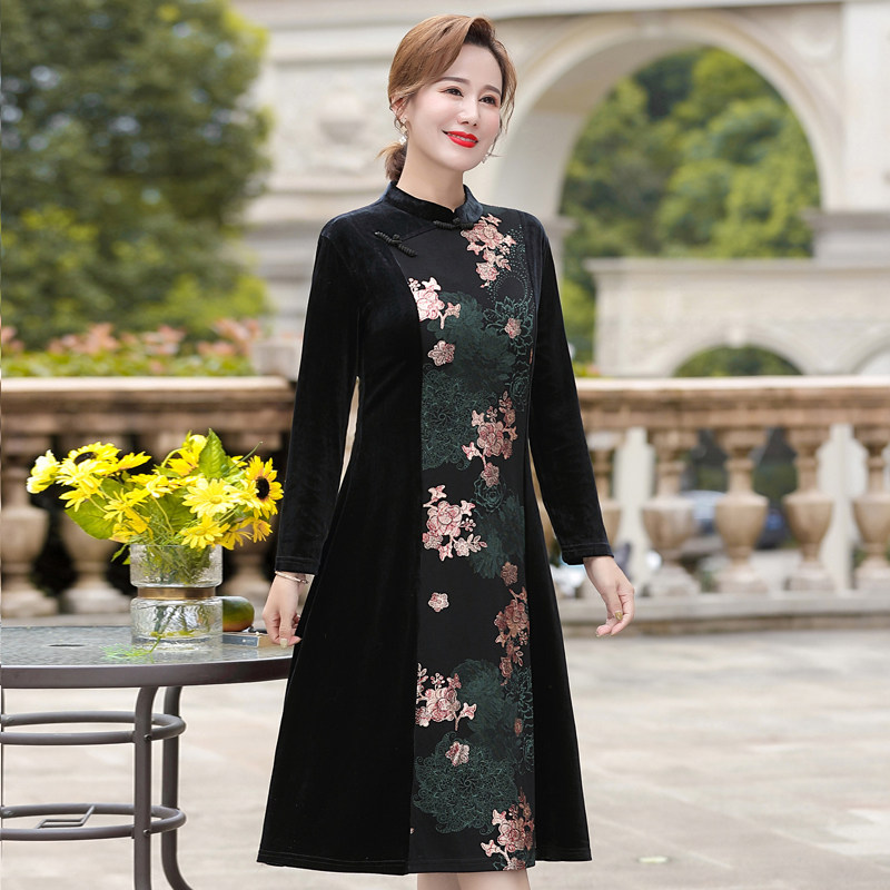 妈妈装连衣裙2023秋季中老年新款长裙女士秋款长袖上衣绣花裙子女
