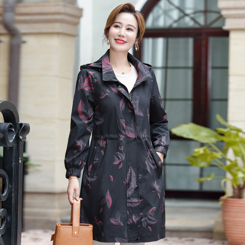 妈妈装中长款风衣2023秋季新款中老年女士长袖连帽外套秋款上衣女
