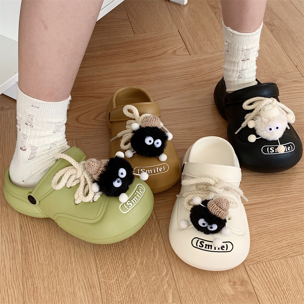细细条 丑萌毛绒煤球洞洞鞋男女夏季外穿百搭防滑时尚包头凉拖鞋