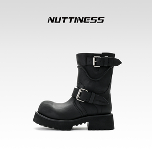 NUTTINESS狂野分子2025秋季新款真皮厚底皮带扣大头中筒骑士靴女