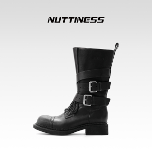 NUTTINESS狂野分子2025秋季新款时尚百搭复古皮带扣中筒马丁靴女