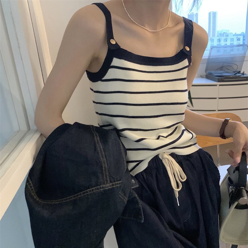 速发针心条纹吊带背织内搭夏季韩感设计版小众甜辣外穿打底无袖上