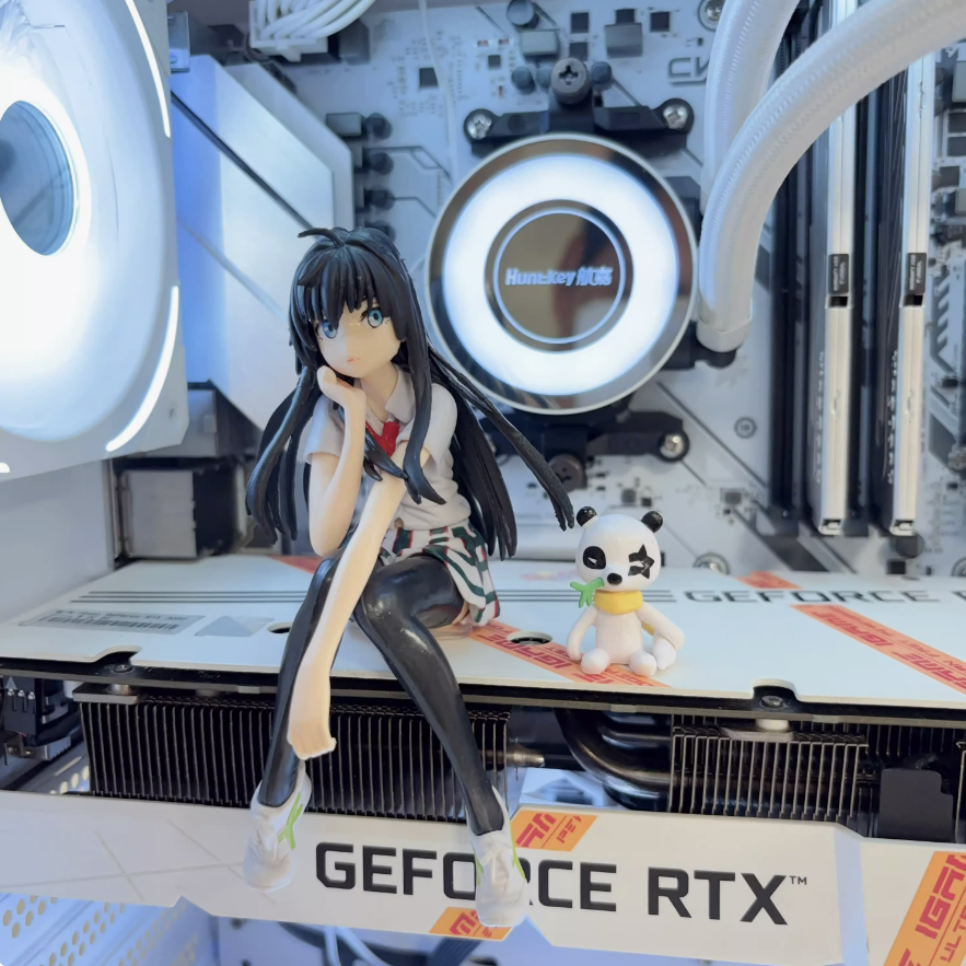 海贼王手办航女帝蕾姆雪