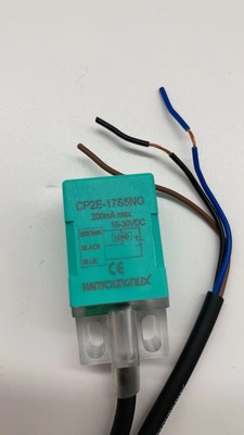 方形接近开关CP2E-17S5NO CP2E-17S5NC CP2E-17S8DC CP2E-17S8DO