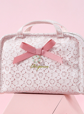 日本化妆包女便携大容量防水蕾丝2026新款可爱少女心蝴蝶结收纳包