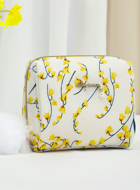 日本Raiponce铃兰花便携女随身口红收纳包补妆小号手拿黄色化妆包