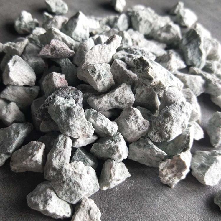 供应 3-5cm沸石滤料 水处理滤料 水产养殖降氨氮 吸附水中钙镁