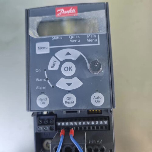 议价几乎全新丹佛斯VLT Micro Drive变频器 型号132F0018，0.75kW