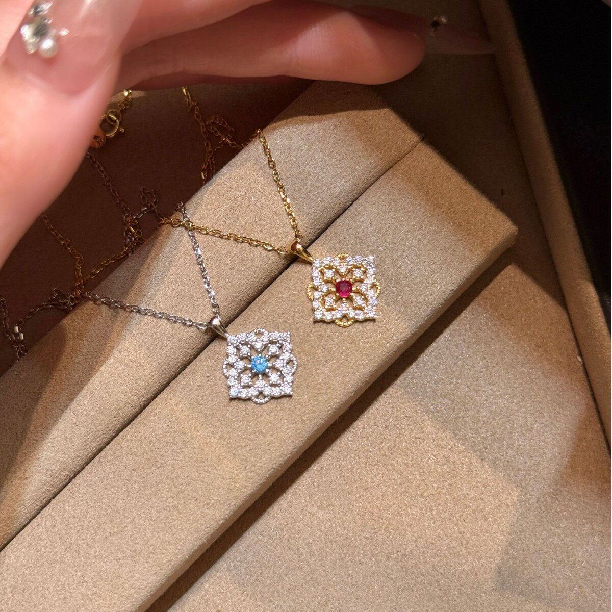 日系设计师topwhits9银花朵吊坠项链红宝石锆石轻奢锁骨链女款