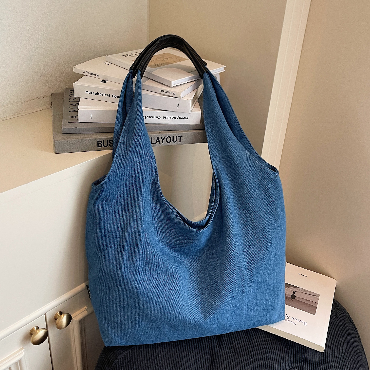 高级感小众牛仔托特包女大容量帆布包2025新款百搭通勤单肩腋下包