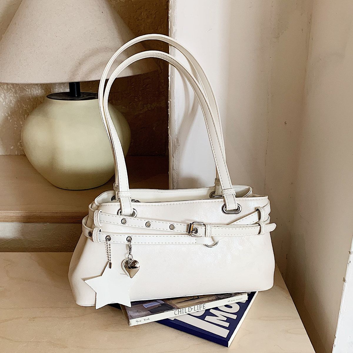 高级感小众腋下包女2026春季新款时尚百搭日常上班通勤单肩手提包