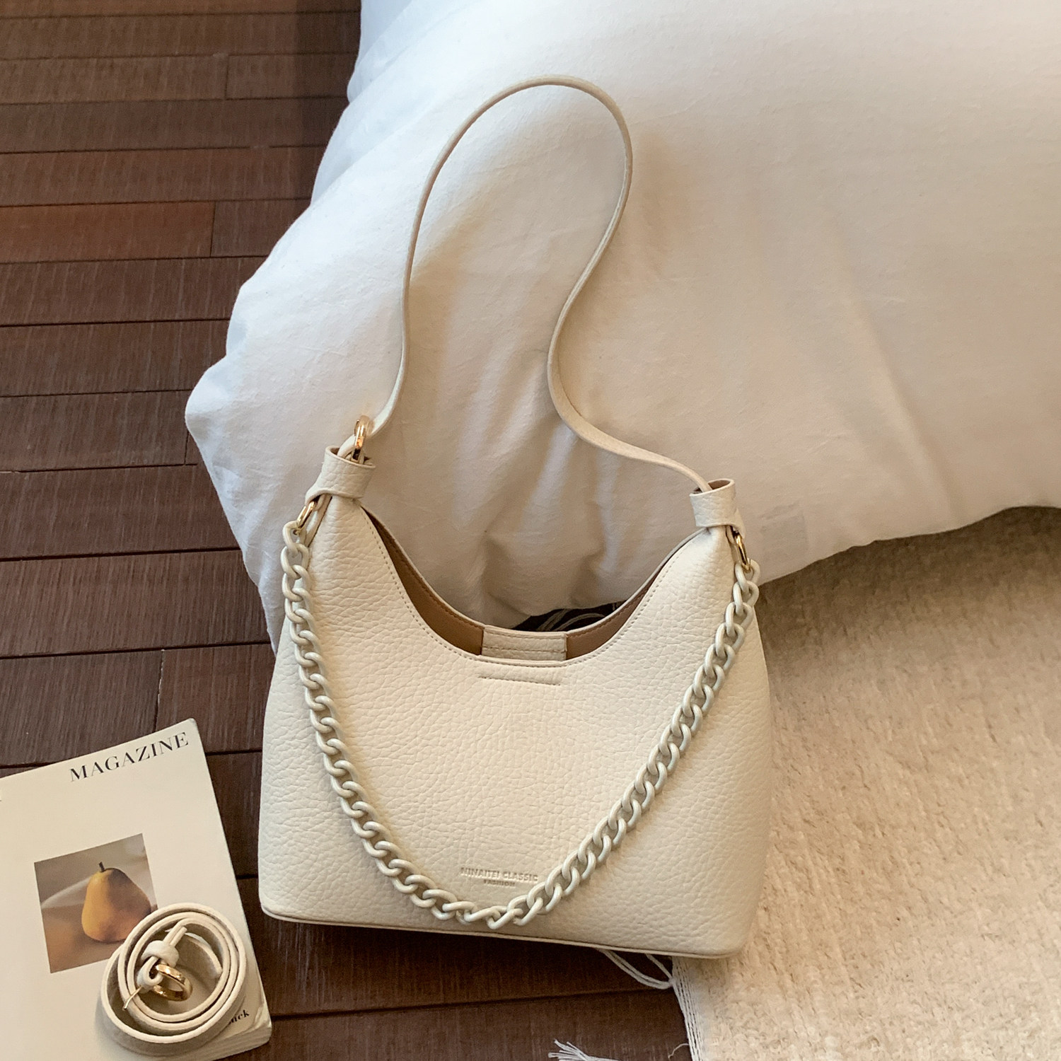 高级感小众链条腋下包女2026春季新款时尚百搭日常通勤单肩斜挎包