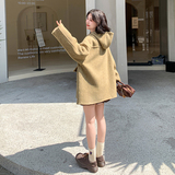牛角扣绿色连帽双面呢羊毛外套女冬季学院风超火减龄显瘦复古大衣，女装毛呢外套，2C036