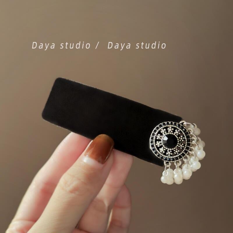 温莎古堡法式复古植绒珍珠流苏发夹高级感小众气质刘海边夹,饰品/流行首饰/时尚饰品新,发饰,淘宝优惠券,粉丝福利购,淘宝优惠卷