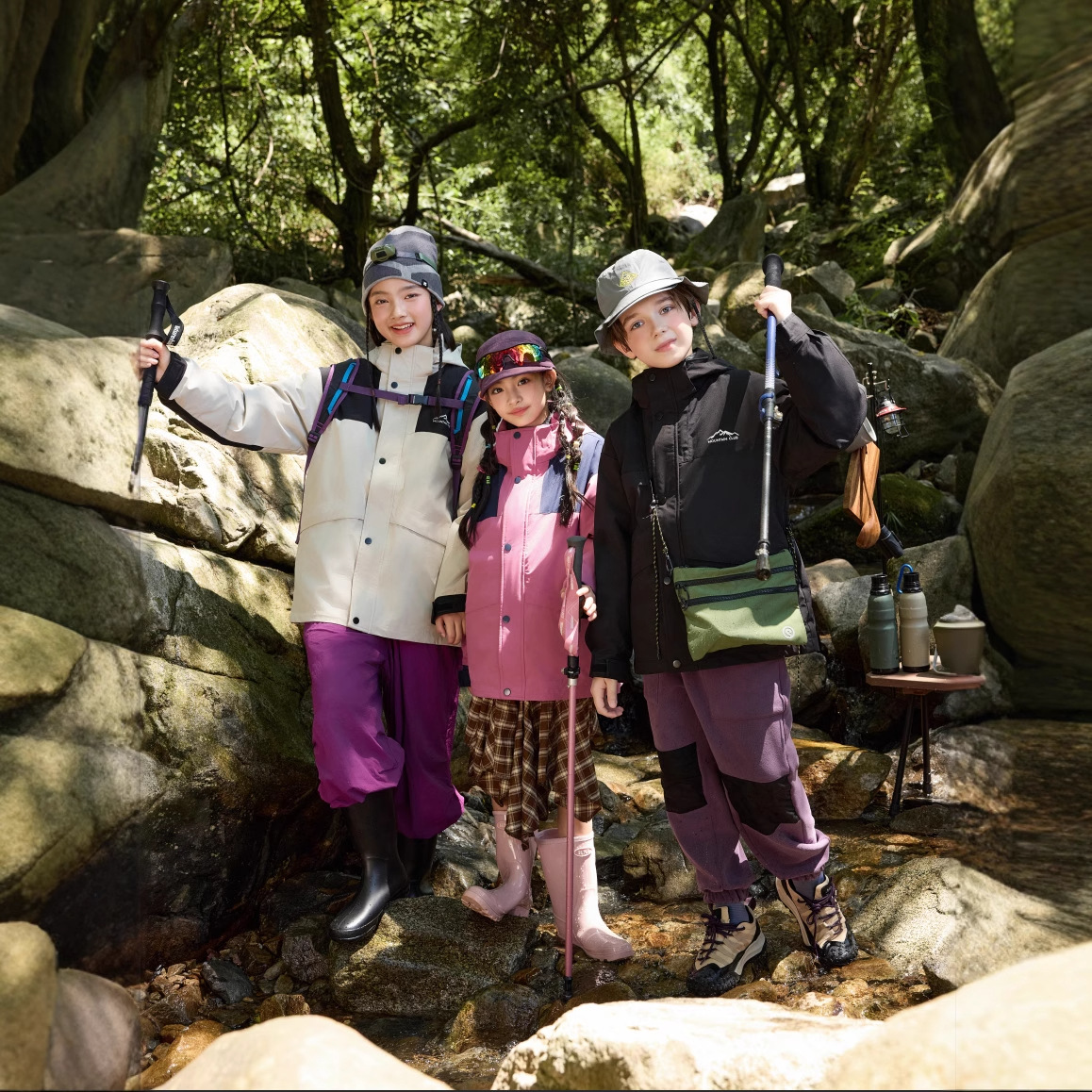 儿童冲锋衣男女童中大童冬装加厚童装外套潮品户外防风衣