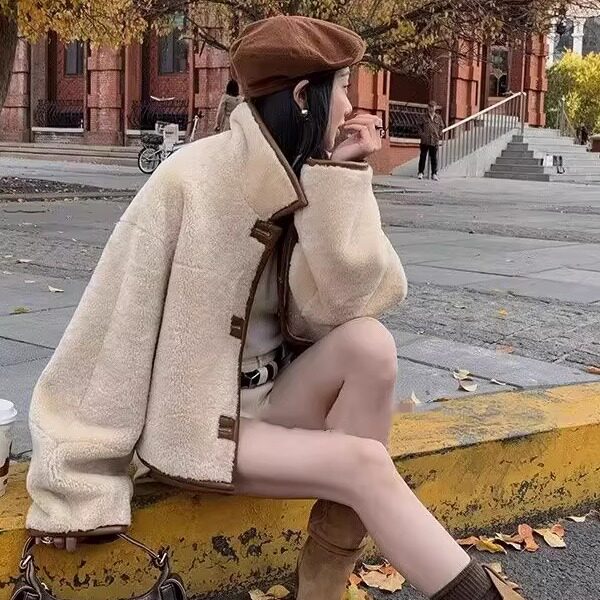 皮毛一体可双面穿羊羔毛外套女小个子时尚气质加厚短款麂皮绒上衣