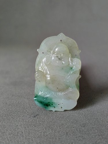 独玉收藏级标本级六十年代冰底老白天蓝佛公，冰润细腻，起胶起钢