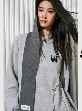 UX 冬季新款 浅灰色披肩立领连衣裙女