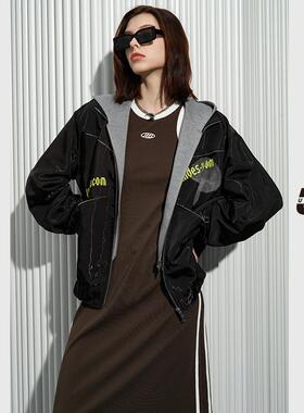 UX 2025春季新款 撞色背心连衣裙女 深灰色时尚