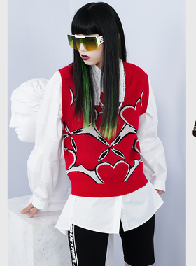 UX经典春秋季新款红色V领毛衫背心女修身显瘦休闲无