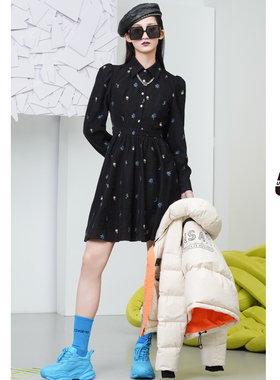 黑色绣花连衣裙女UX经典冬日新款女装高