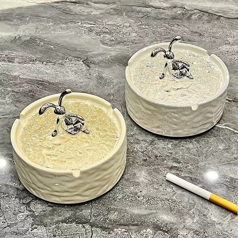 轻奢烟灰缸家用客厅家用个性带盖防飞灰创意办公室烟缸高级感商用