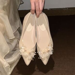 新款法式水钻香槟色平底婚鞋女伴娘百搭气质粗跟高跟鞋孕妇不累脚