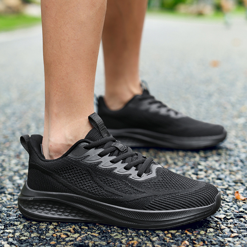 夏季网面特大码男鞋休闲运动潮鞋45加肥46加大号47跑步鞋48轻便潮