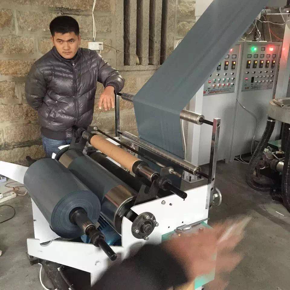 厂家制造 二层共挤吹膜机 800mm快递袋吹膜机 快递袋全套设备