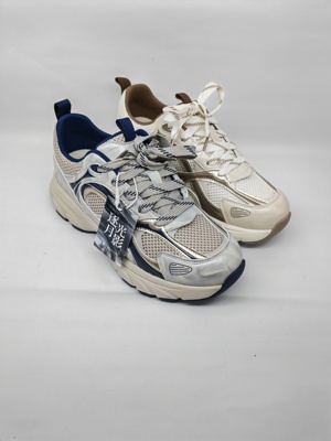 意尔康女鞋2026新款真皮软底防滑休闲时尚系带老爹鞋6182AD15072U