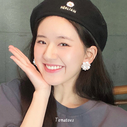 全店买三送一赵露思山茶花朵耳钉