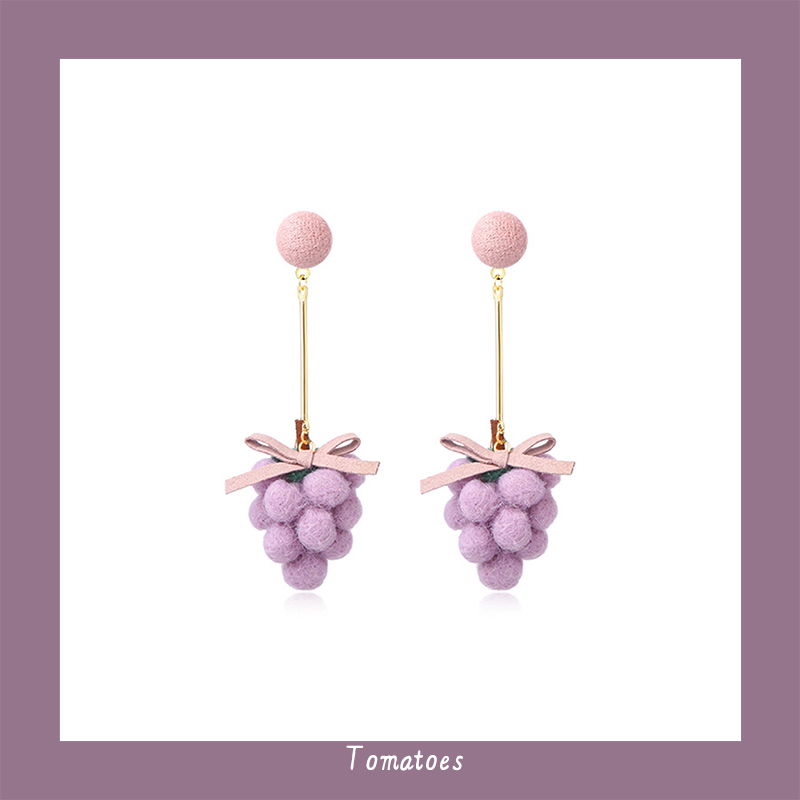 全店买三赠一紫色毛绒葡萄耳环