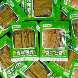 思乡山手撕豆皮香菜味香辣豆卷湖南特产零食辣条麻辣儿时豆皮卷