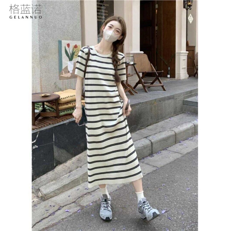 条纹针织短袖连衣裙女士夏季新款时尚套装减龄宽松休闲长裙女装