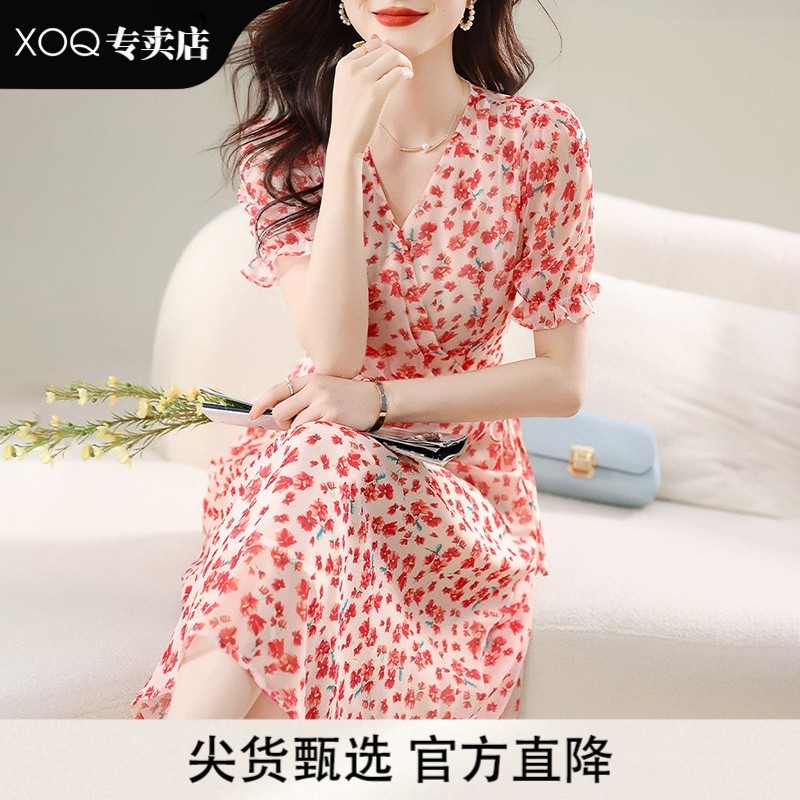 XOQ碎花高级连衣裙2026子爆款夏季显瘦气质新款收腰小个子短袖女