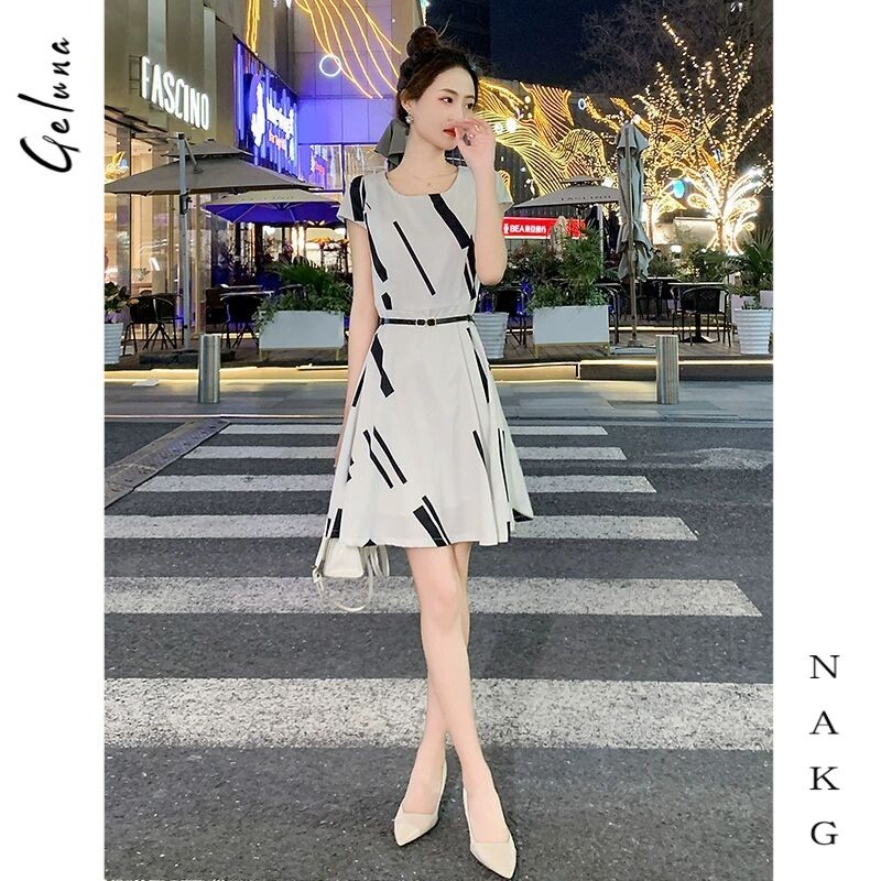 NAKG白色短袖雪纺连衣裙女2025夏季新款斜条纹气质休闲中长款裙子