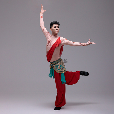 敦煌飞天演出服出租石壁绝响表演