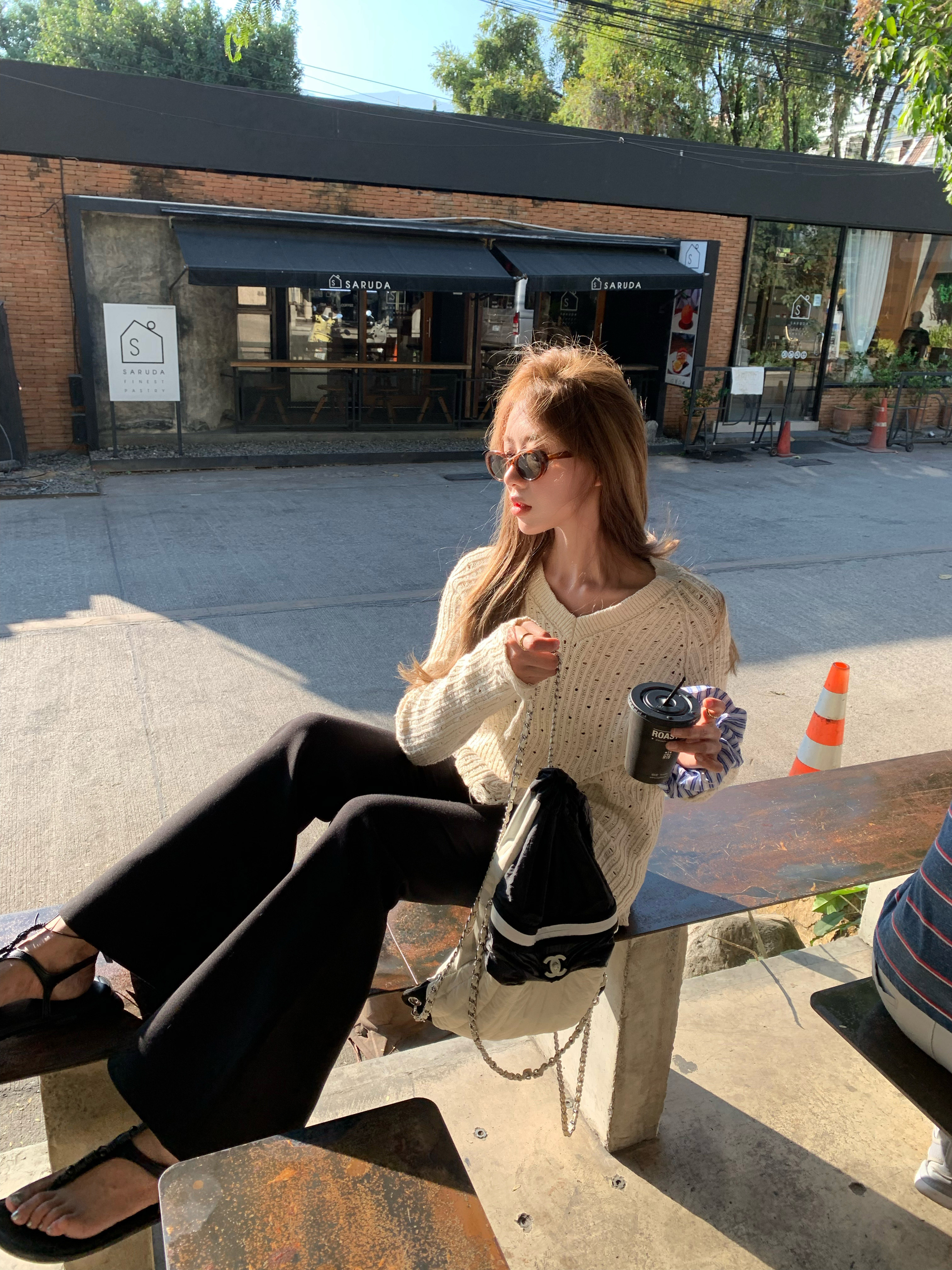 soolrok松未韵一黑色喇叭裤