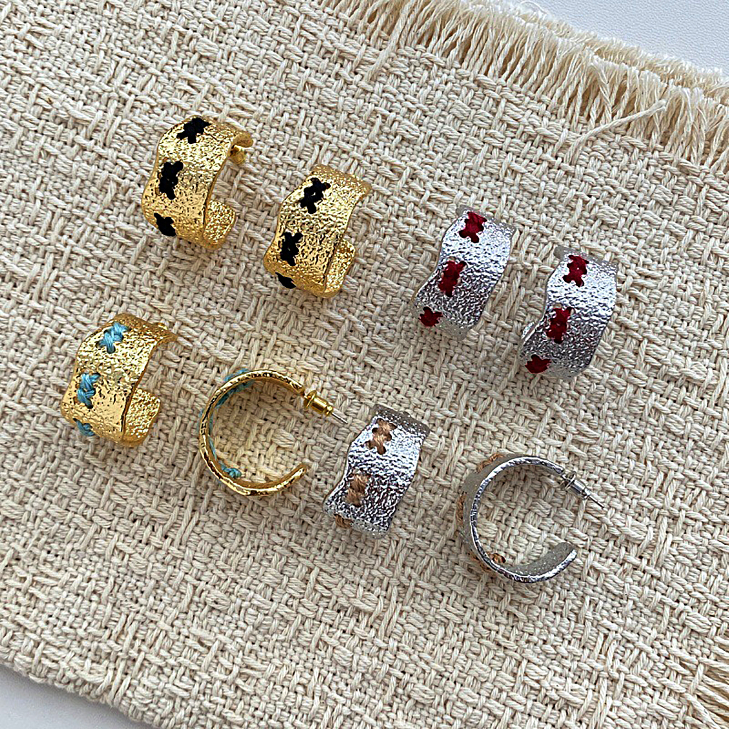 小众设计感彩色穿线C圈宽面耳环