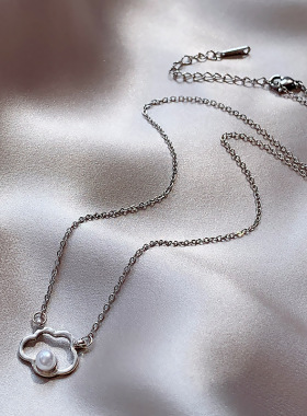 简约冷淡风云朵珍珠锁骨链