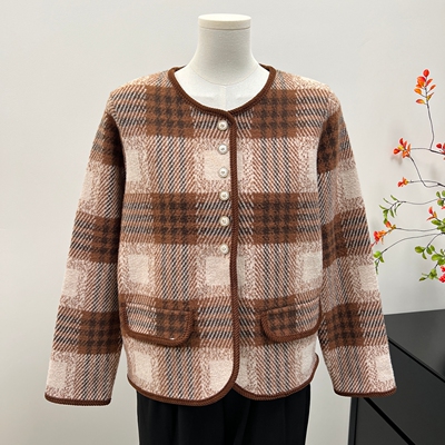 中年妈妈秋装时尚小香风外套