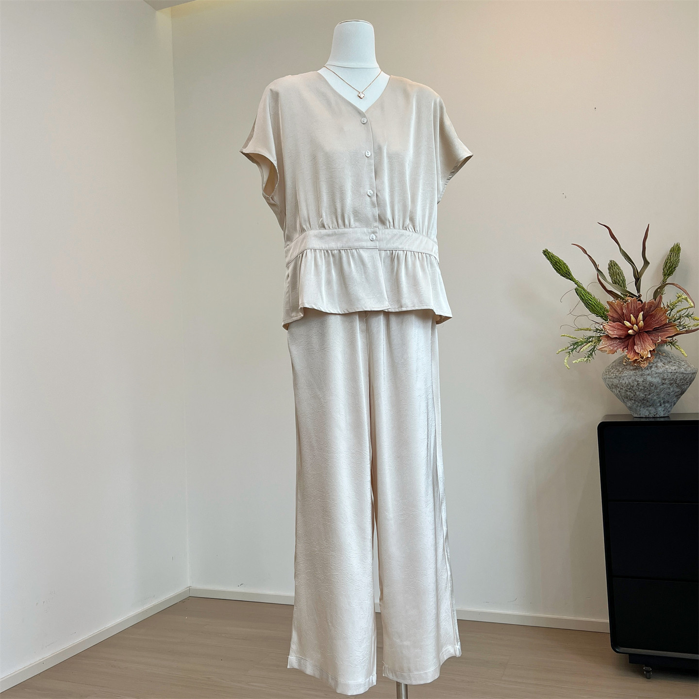 时尚妈妈夏装雪纺上衣服气质套装