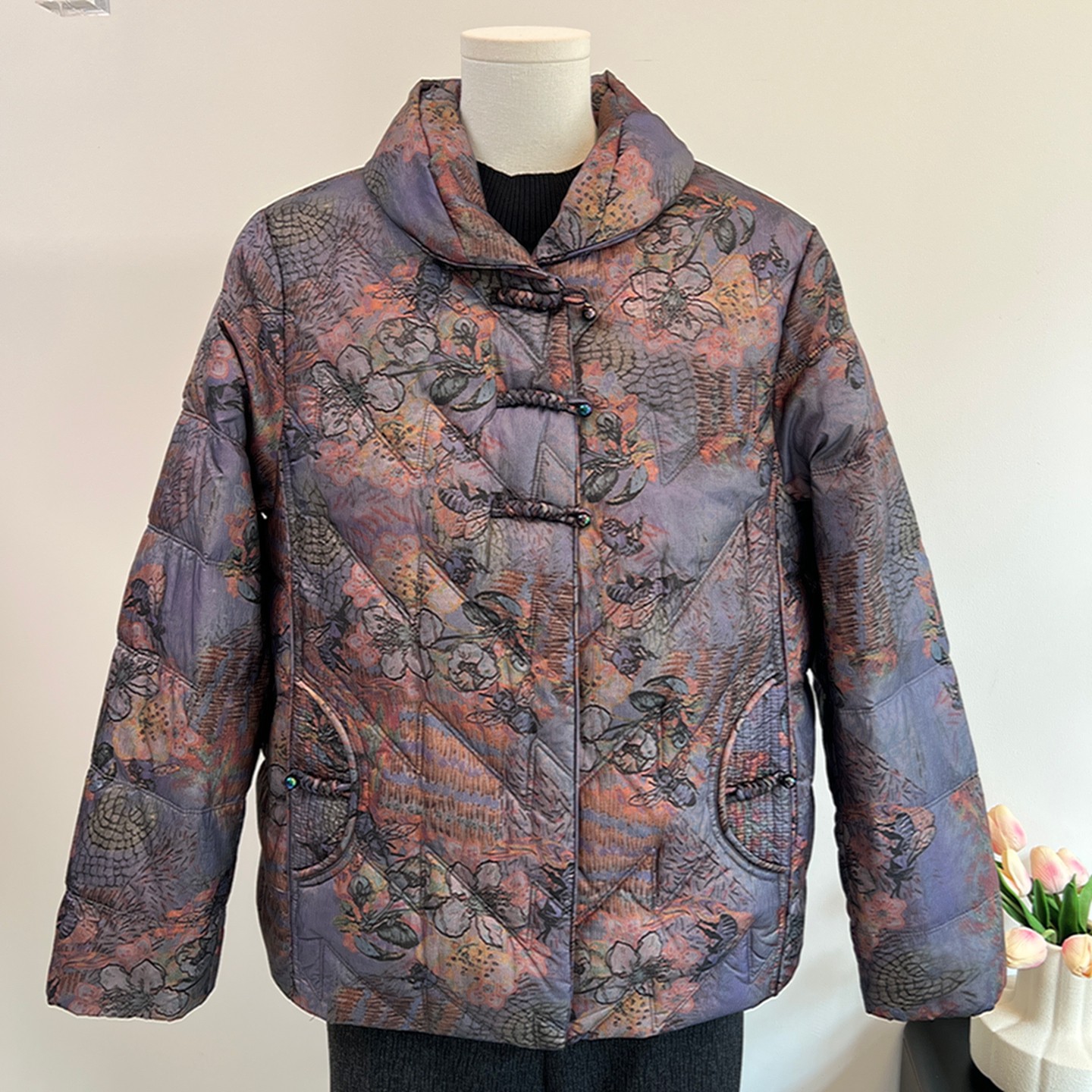 奶奶冬季短款羽绒服中老年小个子妈妈冬装保暖外套女太太加厚衣服