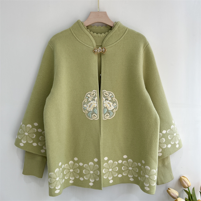 郭贵人妈妈秋装针织上衣两件套