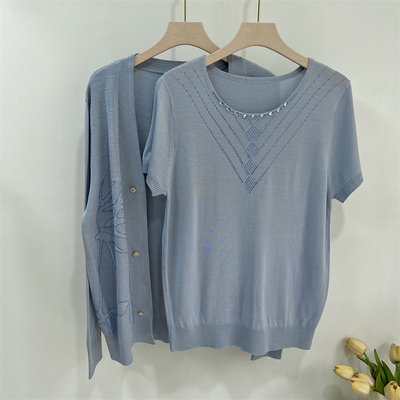 妈妈春季洋气针织薄款两件套