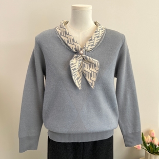 中年时尚妈妈冬装一体绒毛衣2025新款中老年女加绒加厚打底衫上衣