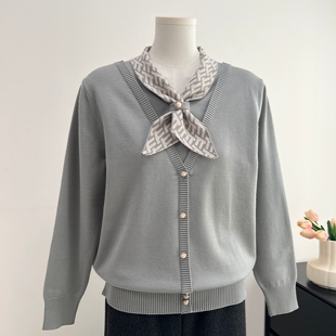 气质妈妈春装针织打底衫中年女装时尚毛衣中老年春秋洋气长袖上衣