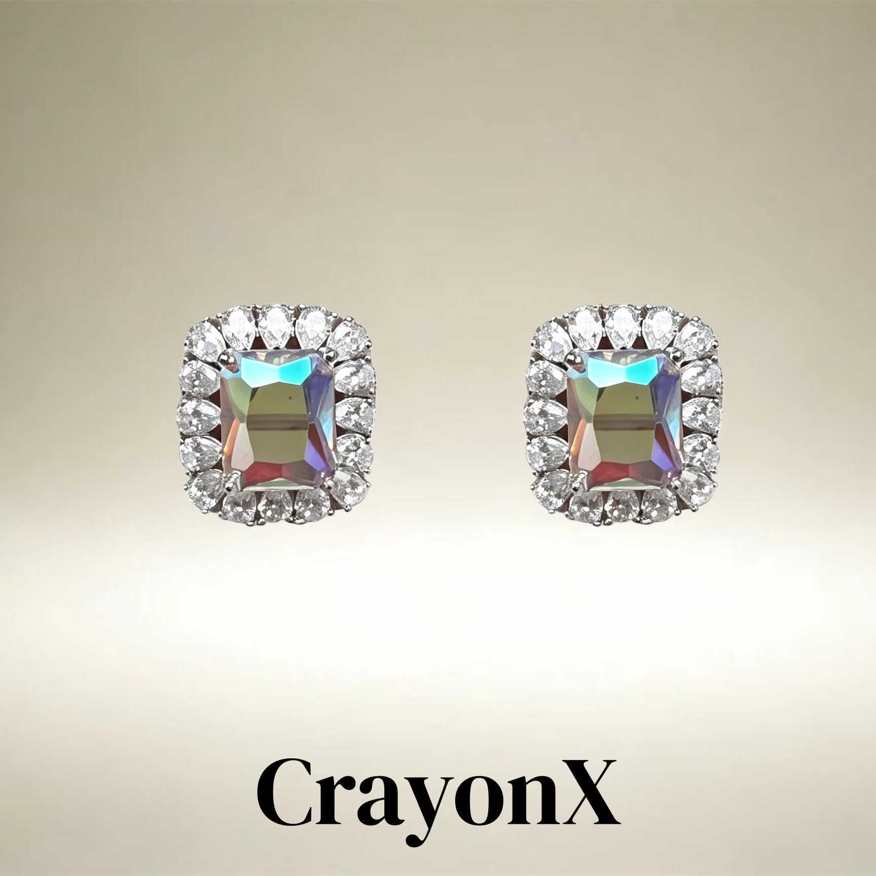 CrayonX暖金镂空四瓣花碎钻耳钉
