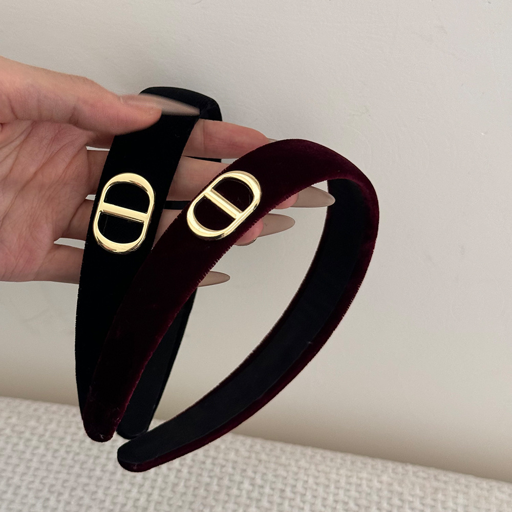 韩系复古猪鼻子植绒发箍